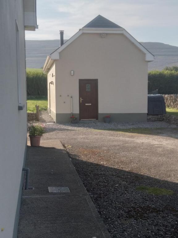 Burren Snug Shanvally