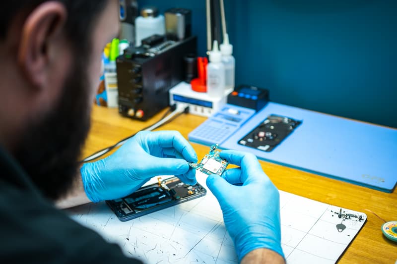 Mr Robot Device Repairs
