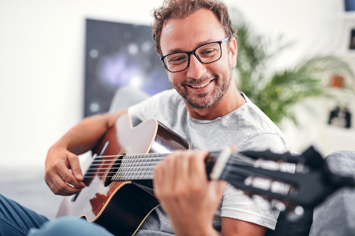 Daniel Anderson Guitar Tuition