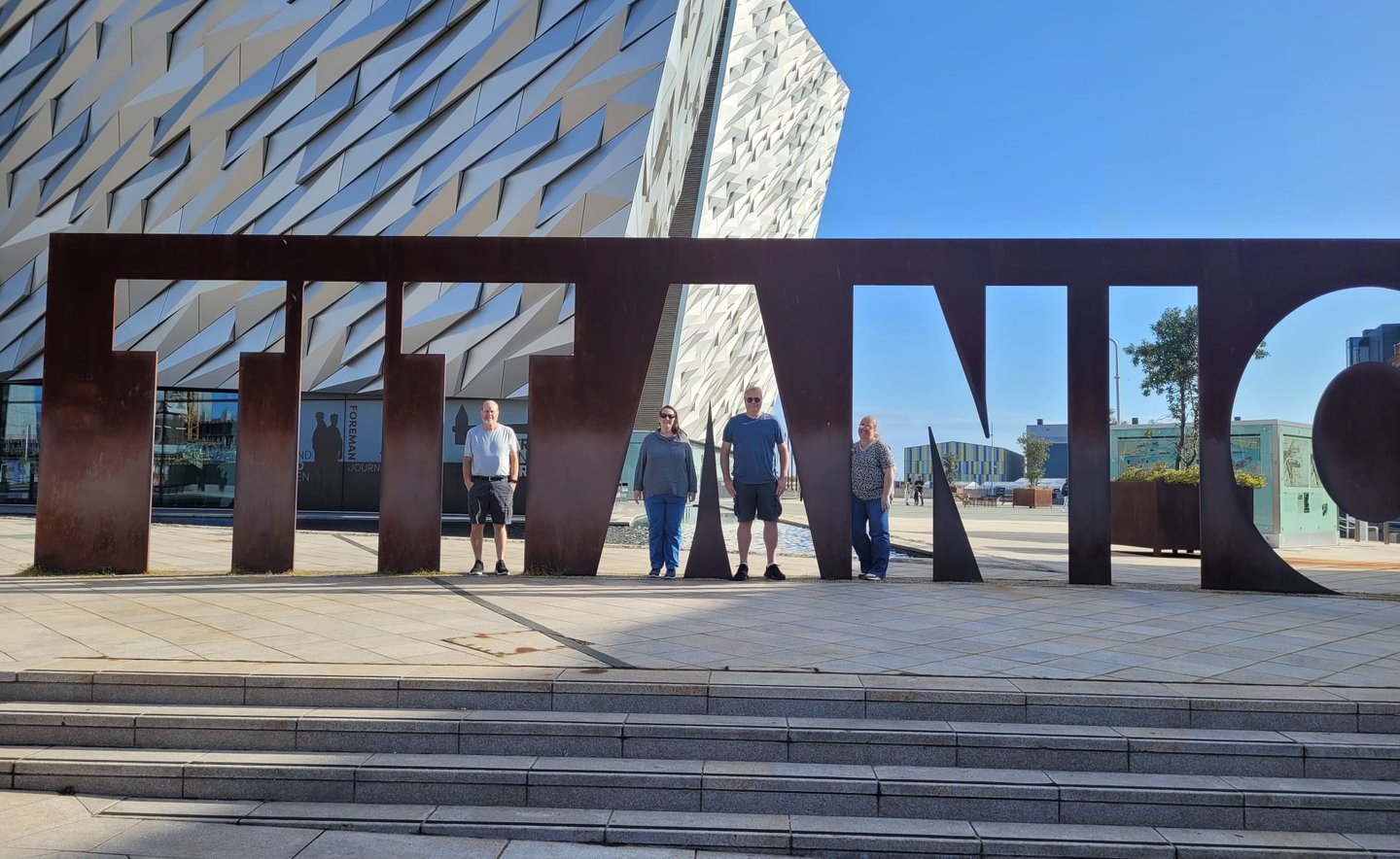 Belfast Transfers and Tours