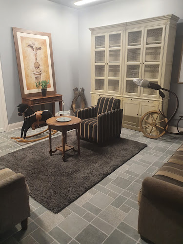 The Furniture Lab