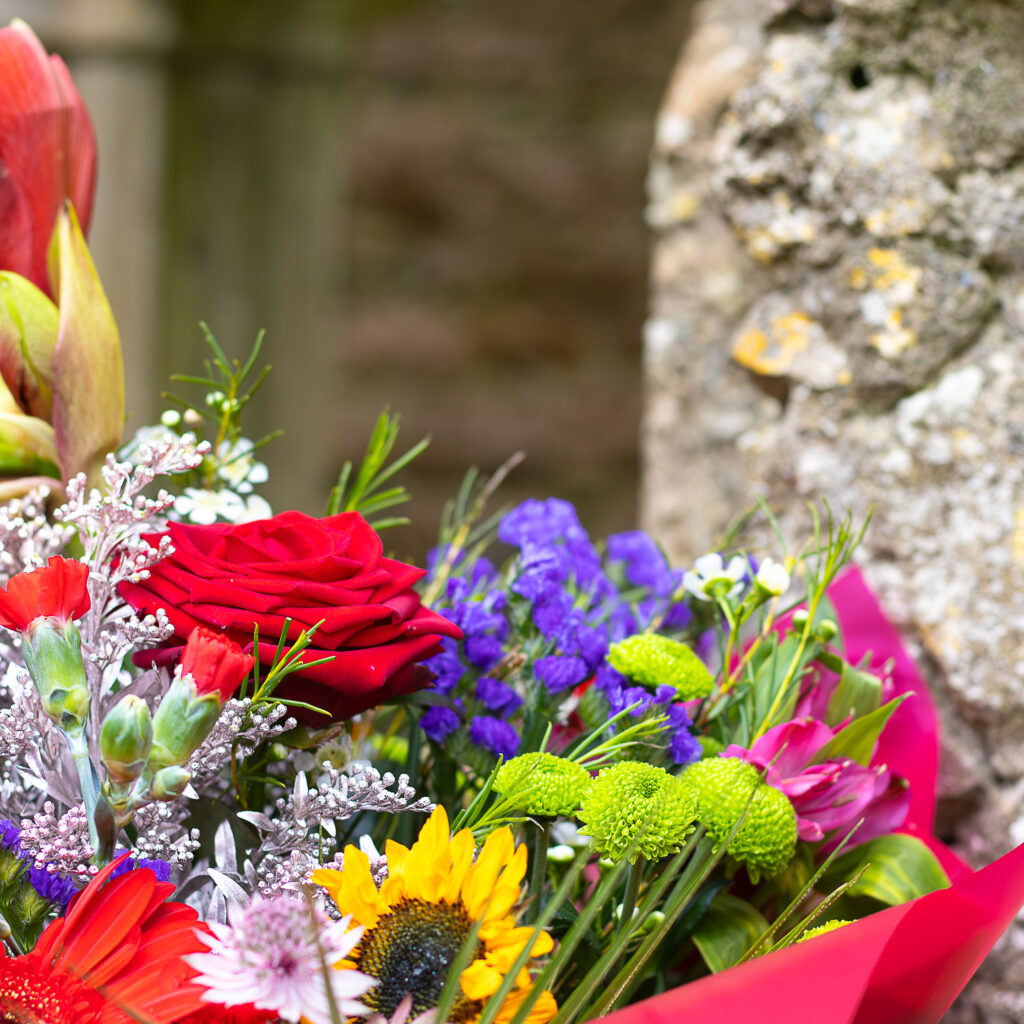 Divine Flowers & Decor