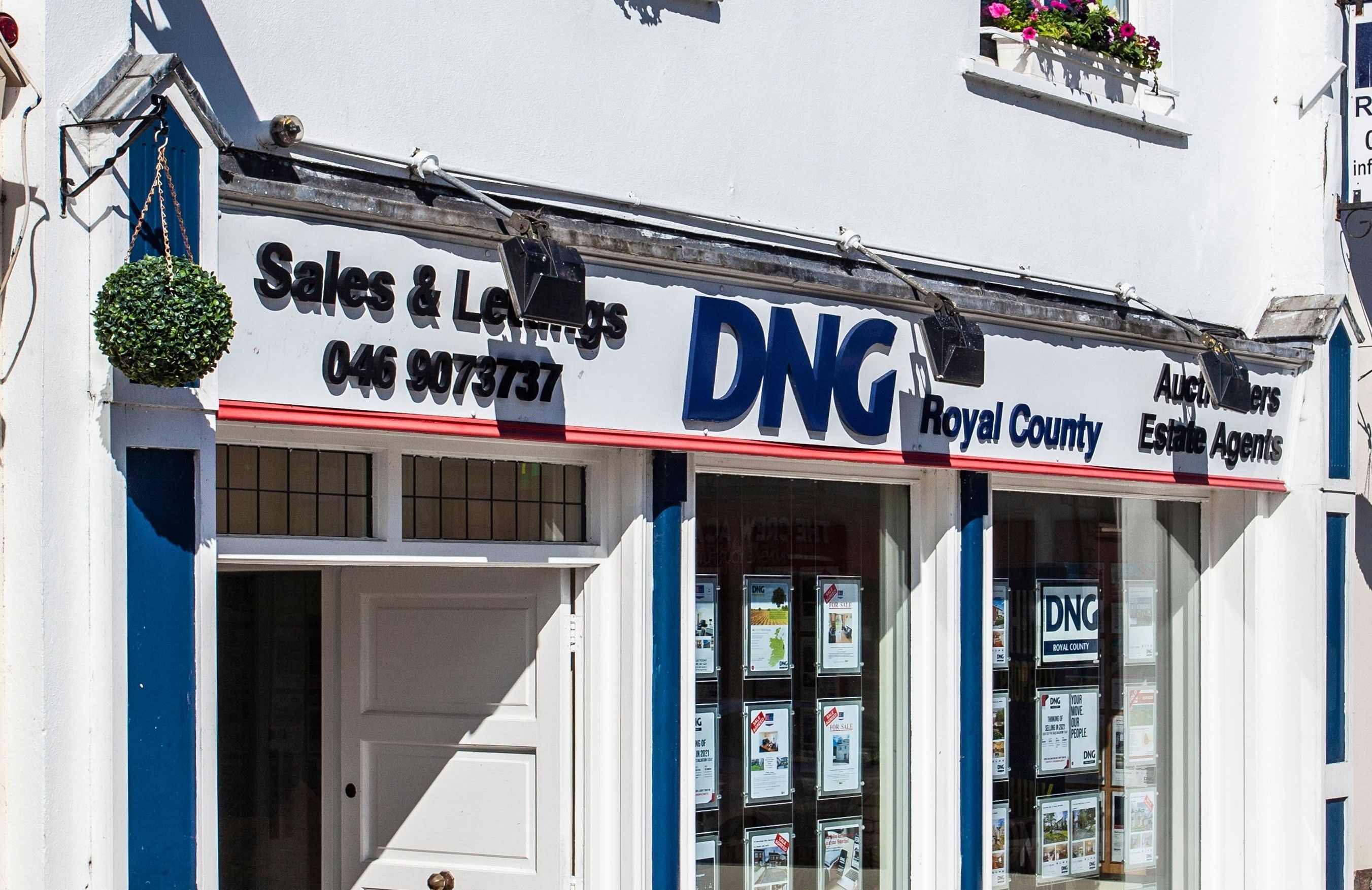 DNG Royal County