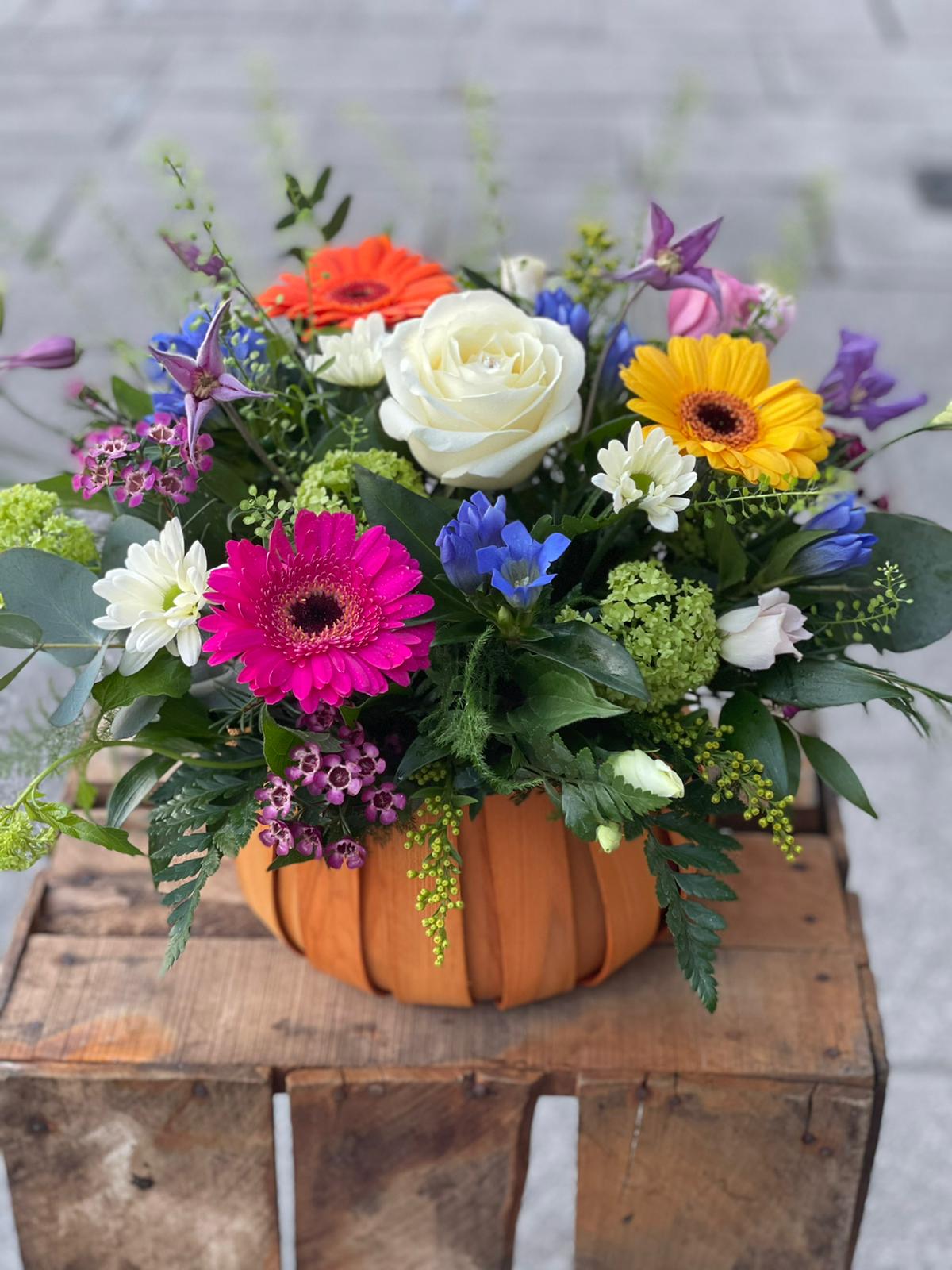 Yana Flowers