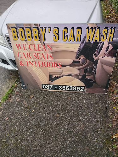 Bobby's car wash logo