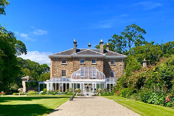Marlfield House Hotel and The Duck Restaurant logo