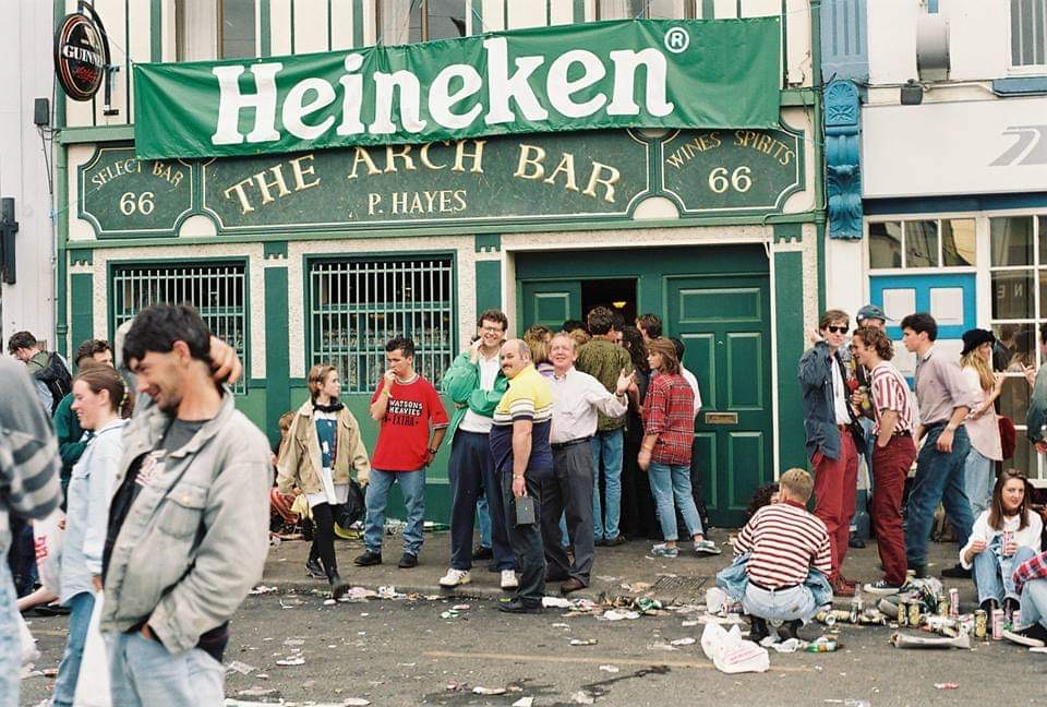 The Arch Bar