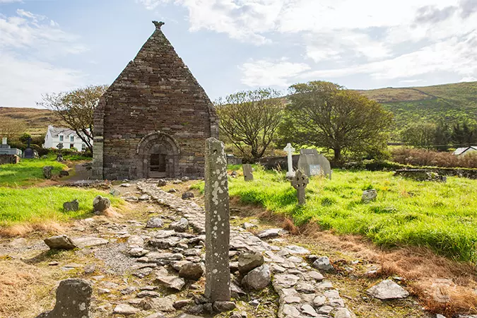 Kilmalkedar Church / Cill Maoilchéadair logo