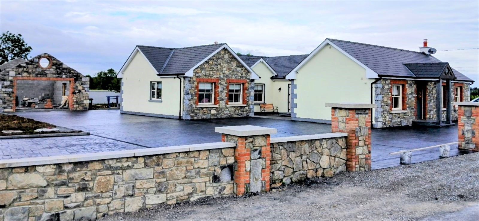 Cheile Masonry