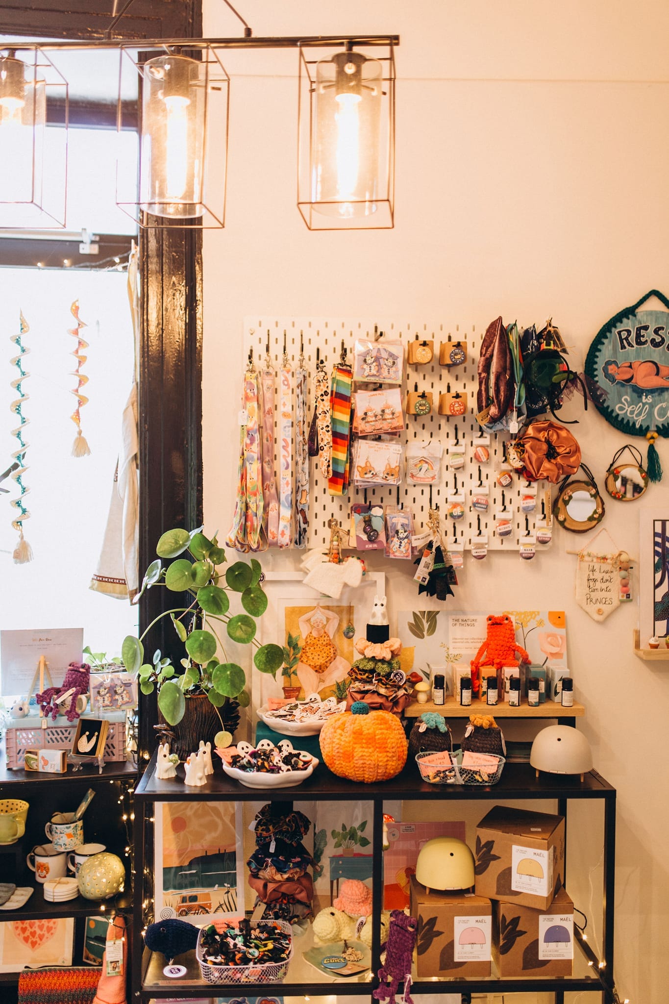 The Magpie Collective - art and apparel collective
