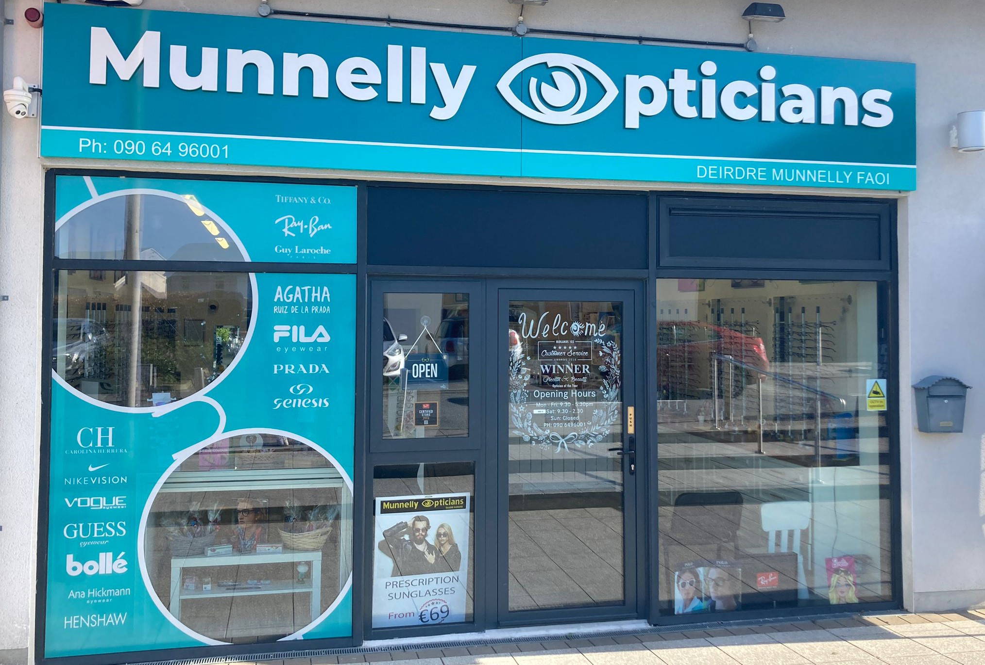 Munnelly Opticians