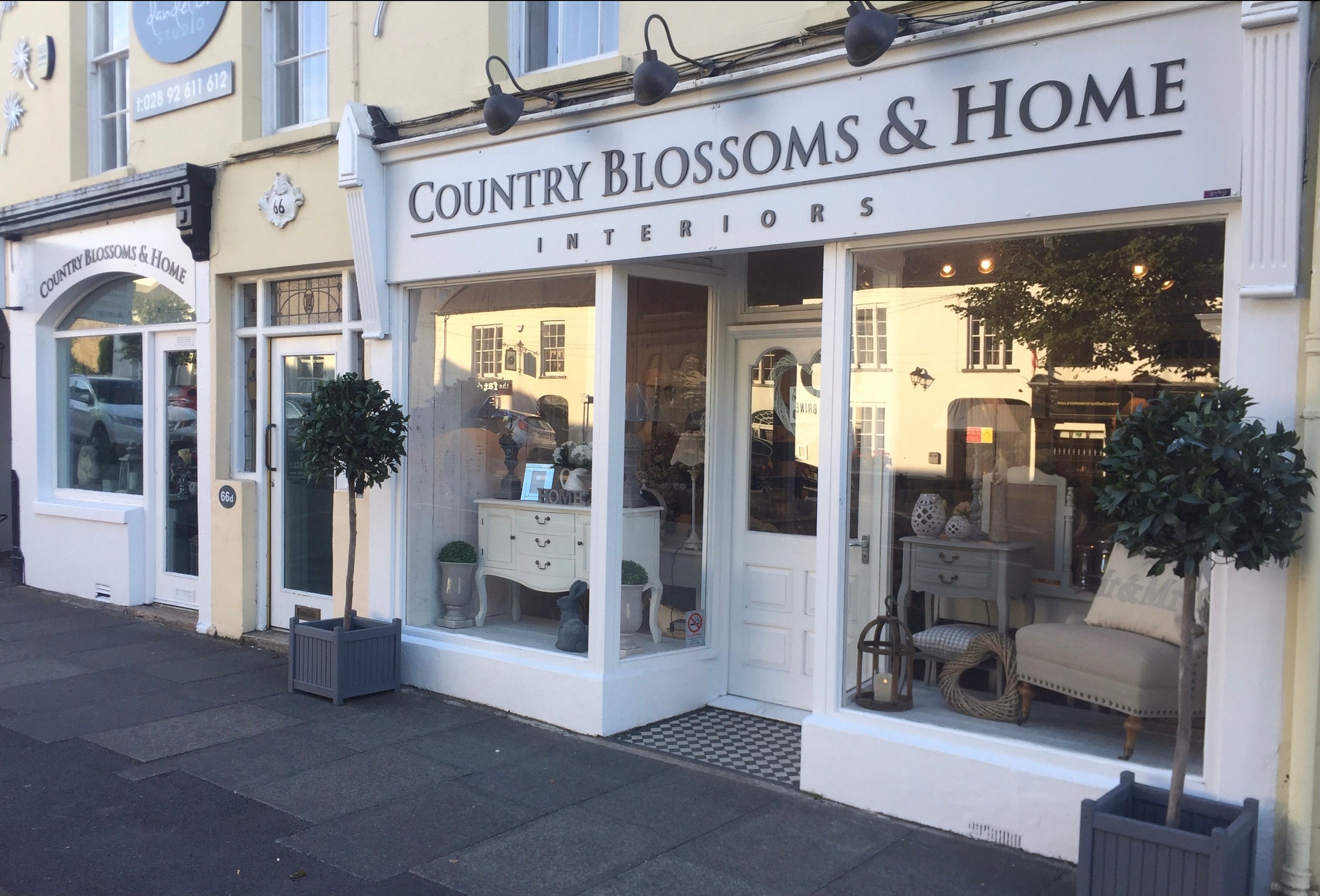 Country Blossoms & Home Interiors