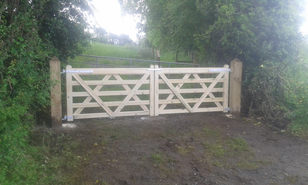 Brock Timber Gates