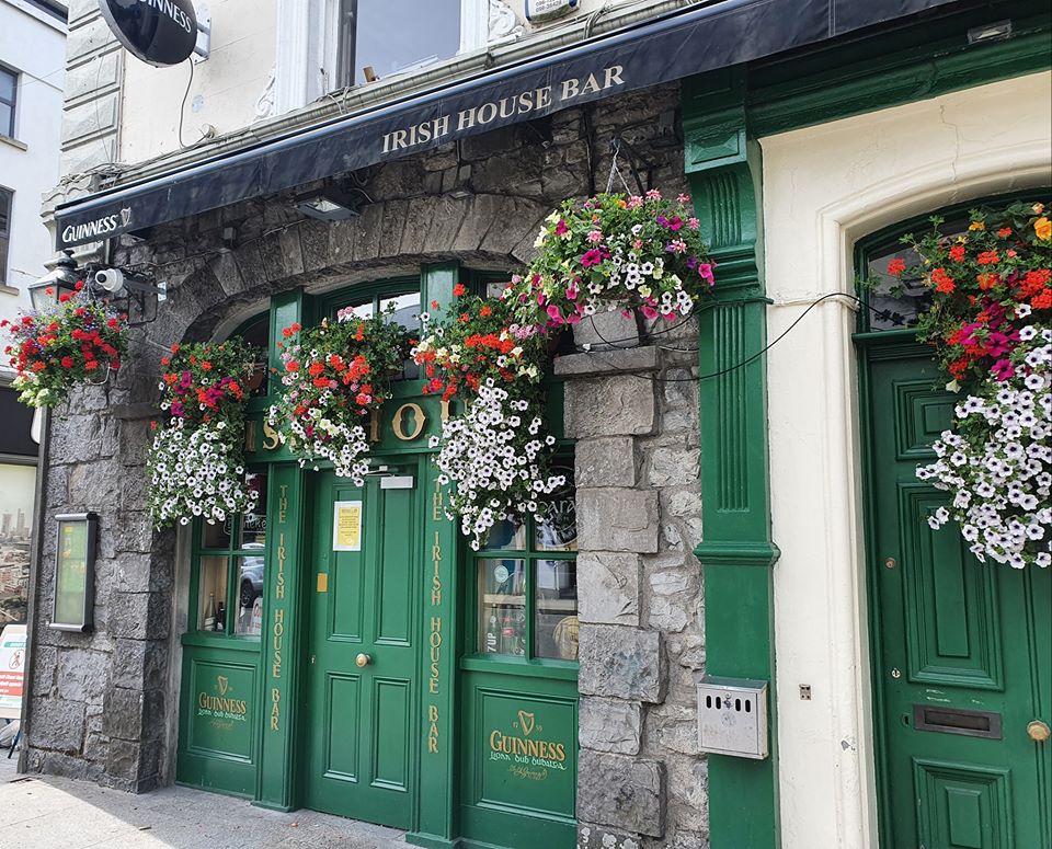 The Irish House Bar