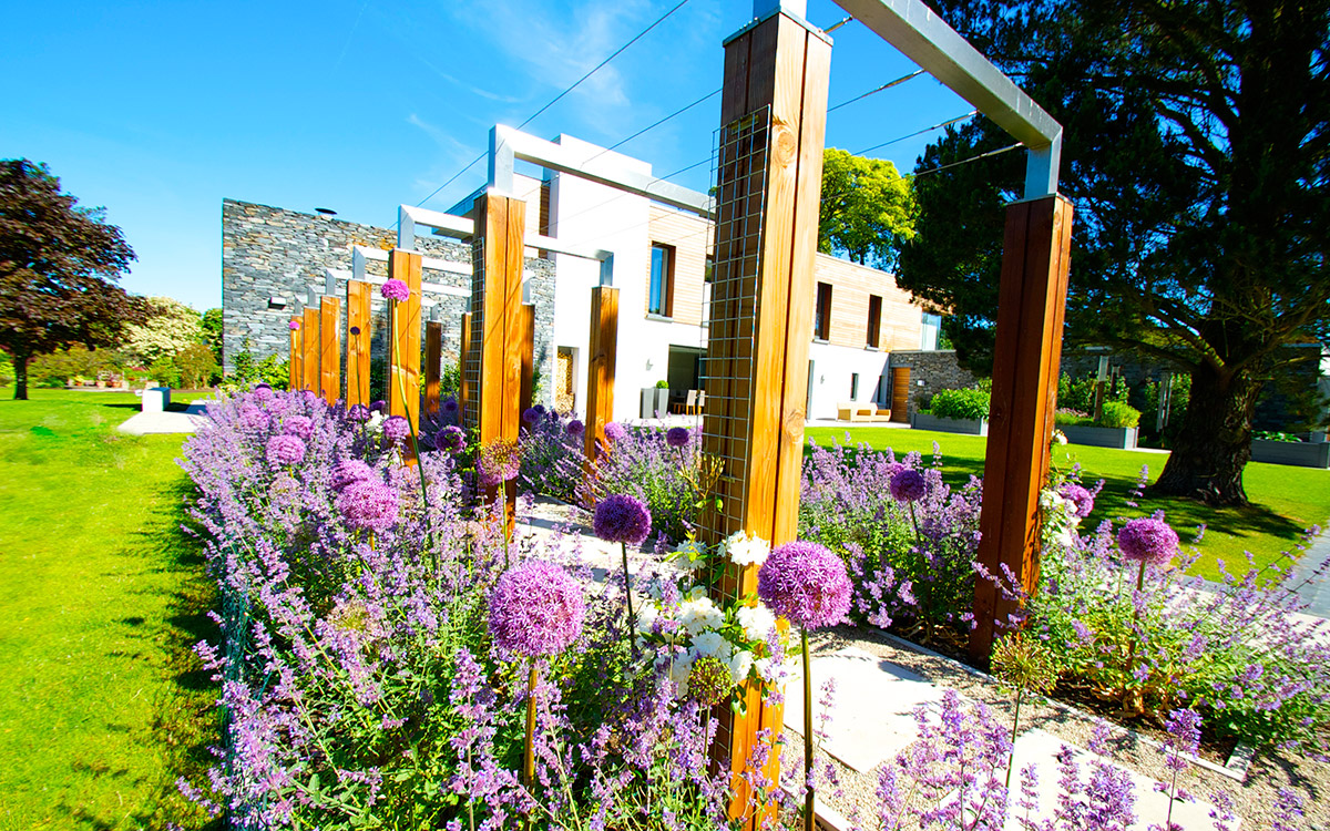 Johnny Knox Garden Design