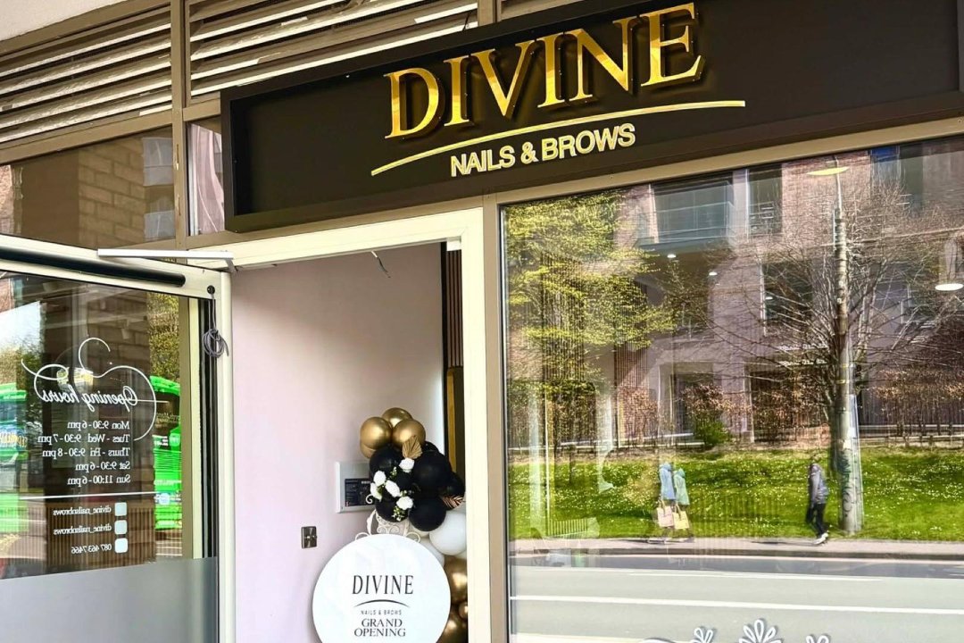 Divine Nails & Brows Ltd