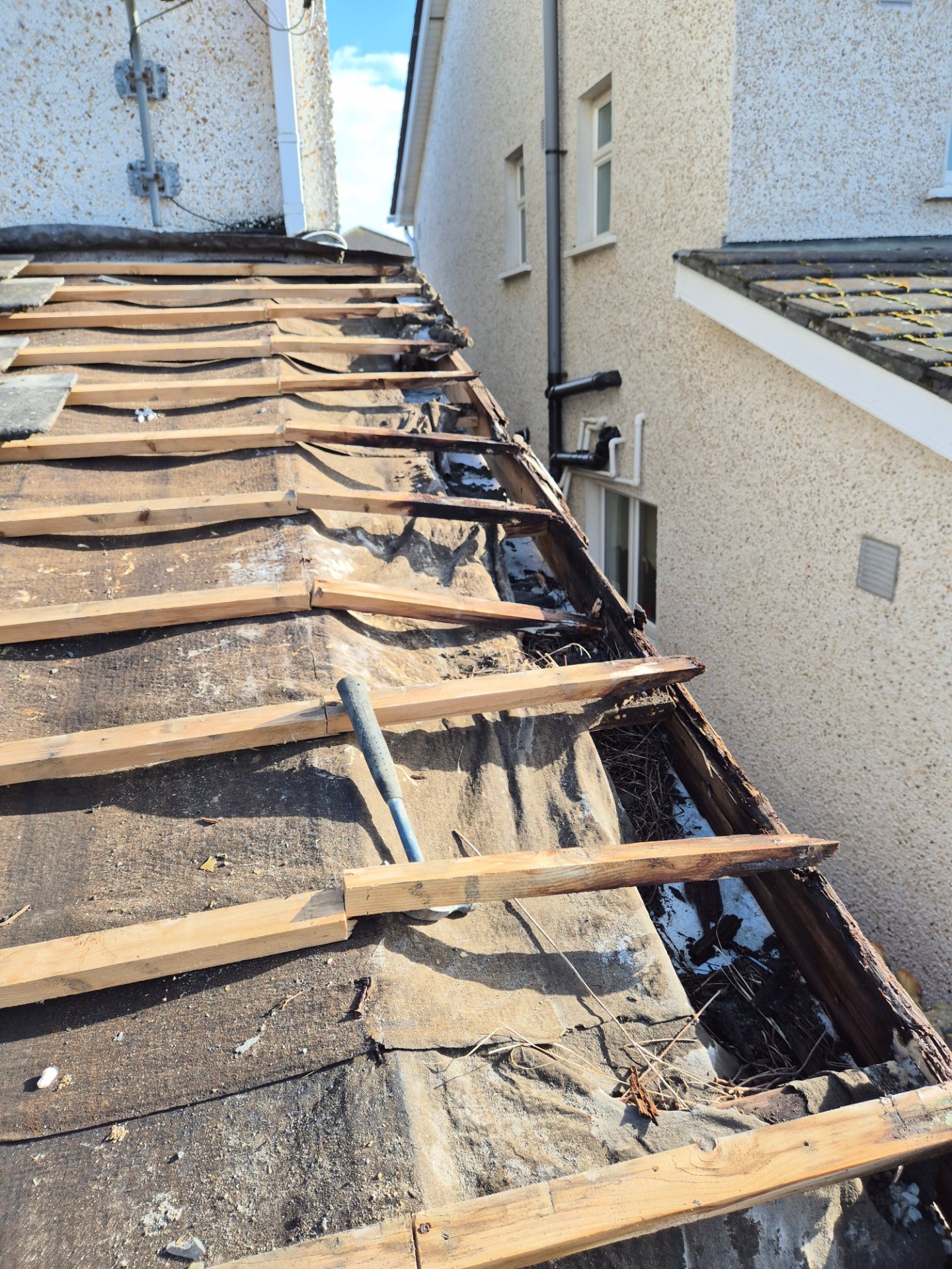 roof repairs and guttering dundalk