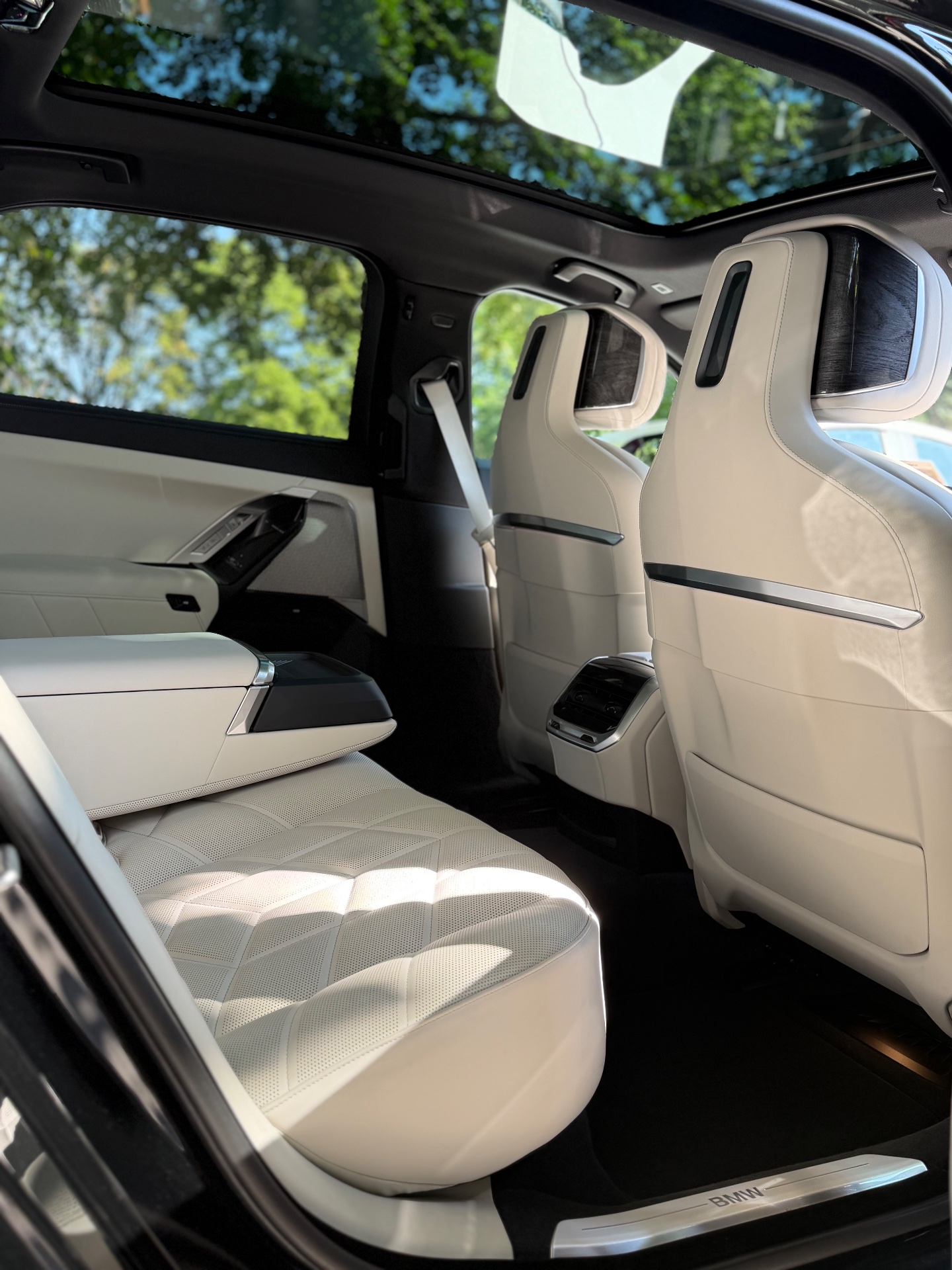 Empire of Luxury Chauffeur Services Ireland