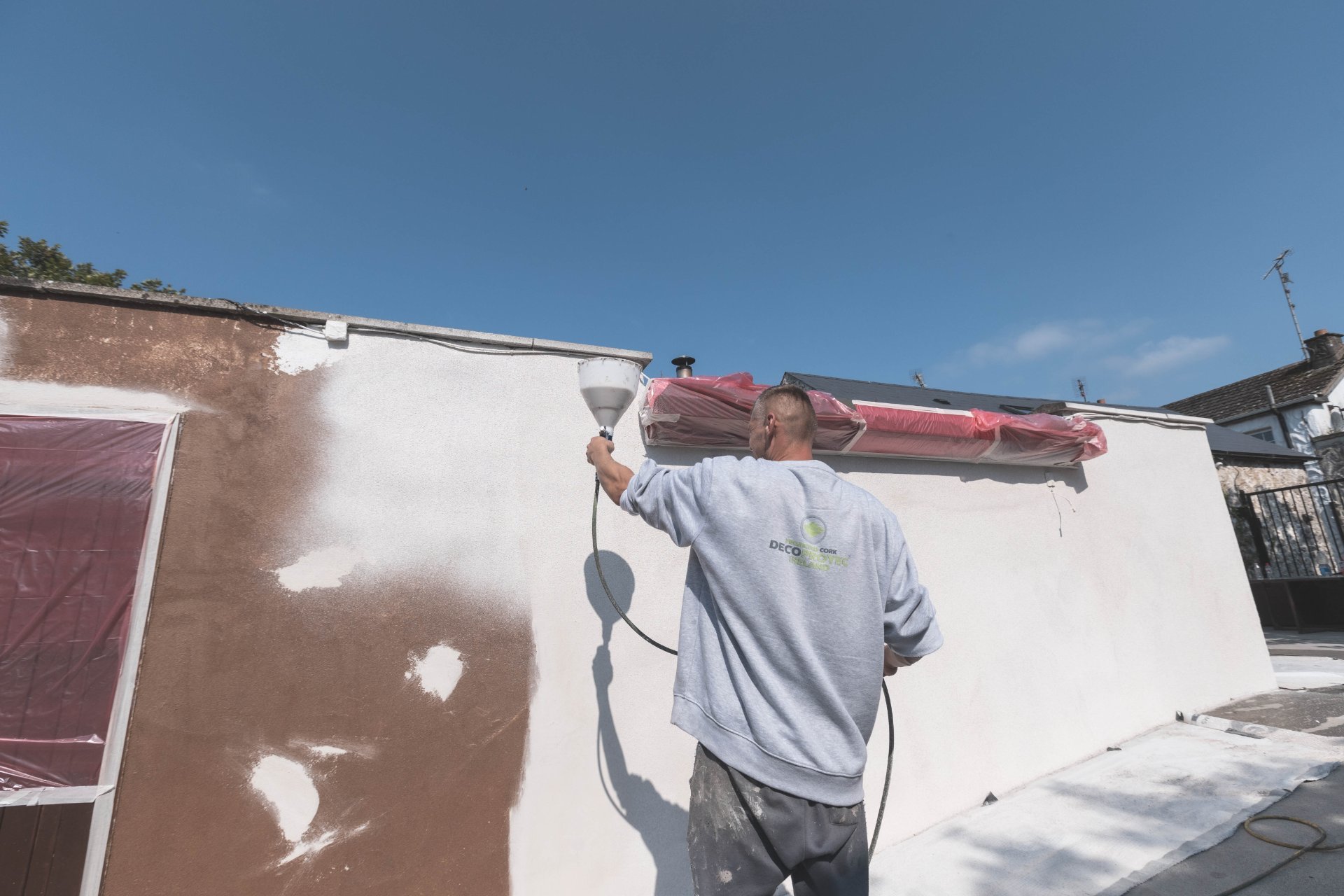 Decoproyec Ireland - Sprayed Cork Coatings