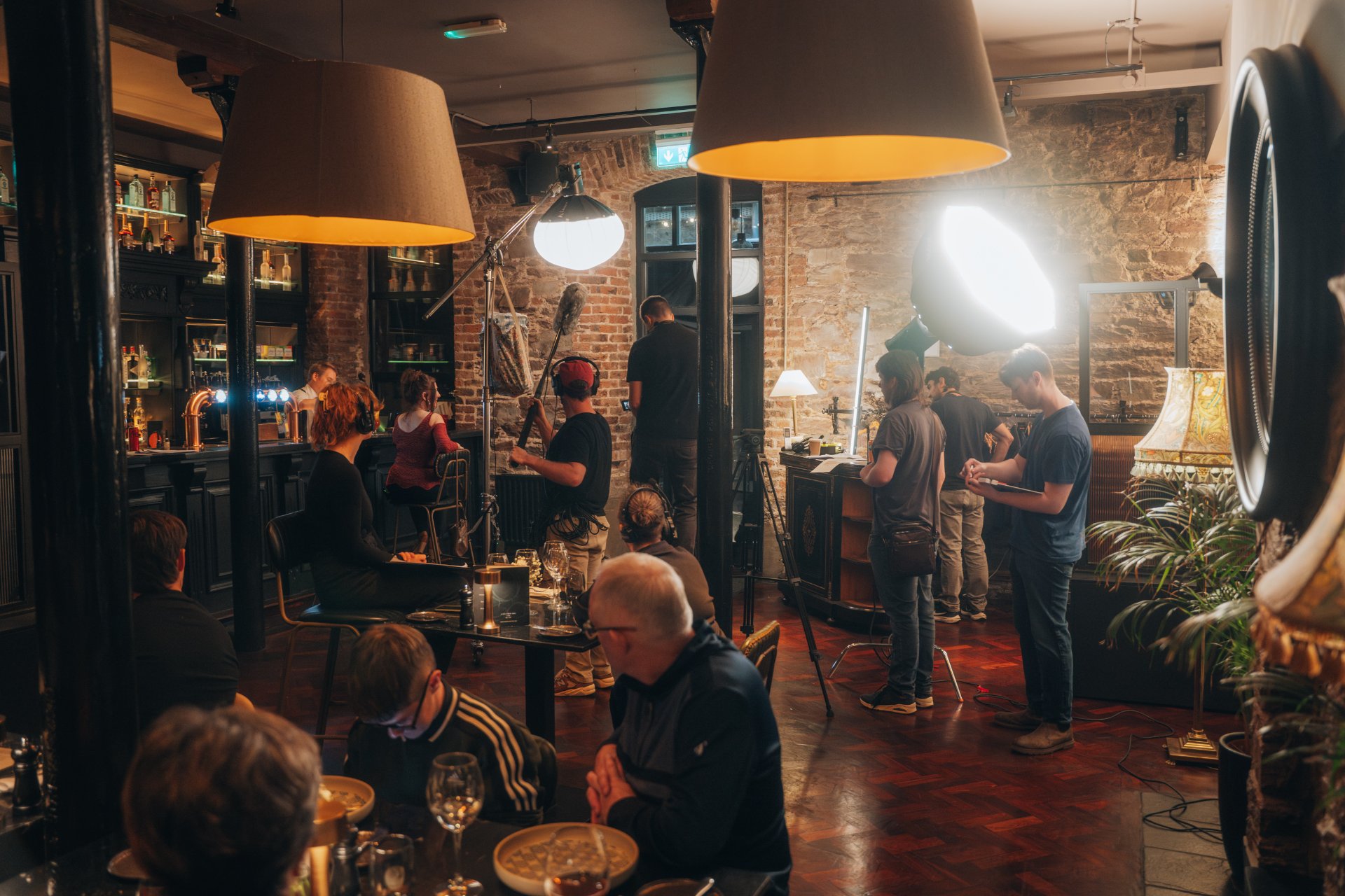 Moonlens Cork | Video Production & Motion Graphics cover